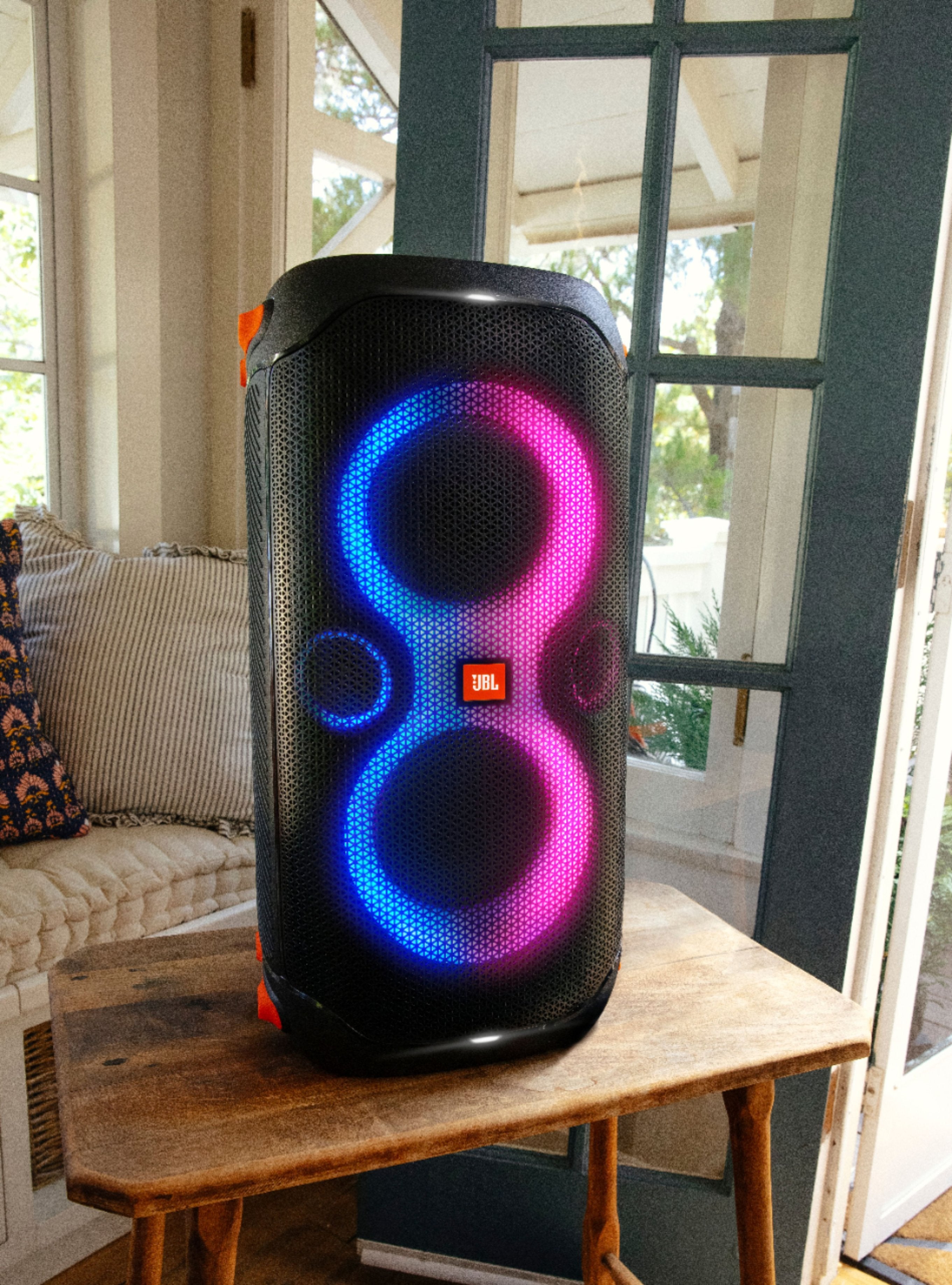 JBL PartyBox 110 JBL PartyBox 110